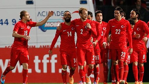 Турция переиграла Швецию, Гранквист забил гол