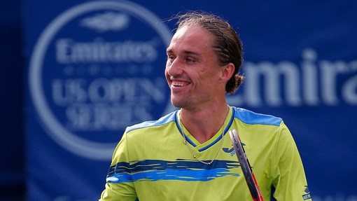 Бердых победил Цонга и вышел в четвертьфинал турнира в Париже