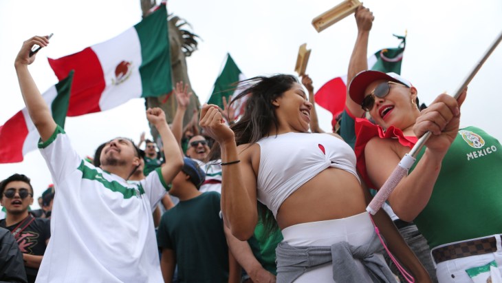 14 болельщиков сборной Мексики были убиты во время просмотра матча с Южной Кореей