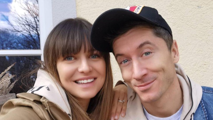 Левандовски с женой пожертвовали 1 млн евро на борьбу с коронавирусом