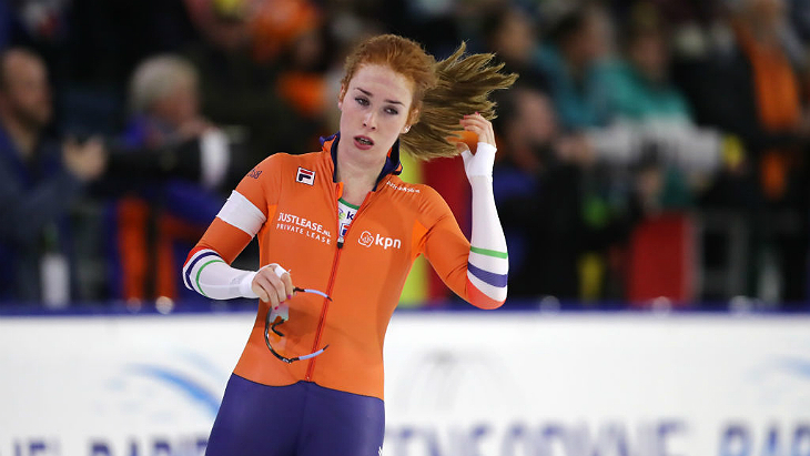 Воронина завоевала серебро на этапе Кубка мира в Херенвене
