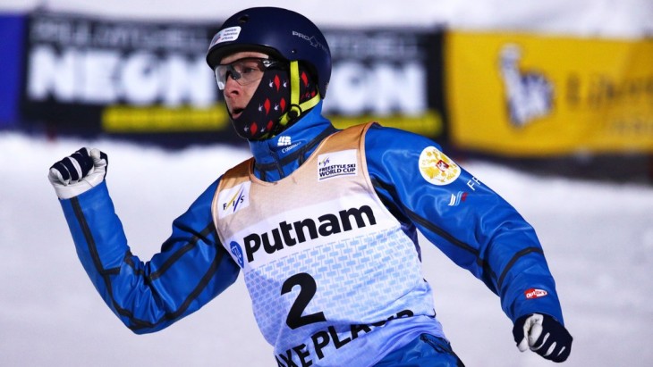 Фристайлист Буров победил в лыжной акробатике на этапе Кубка мира