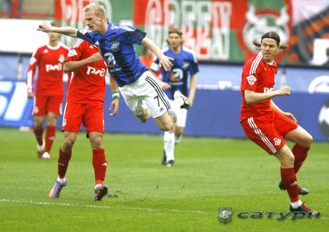 http://www.livesport.ru/l/photo/2010/05/06/loko_saturn/2.jpg