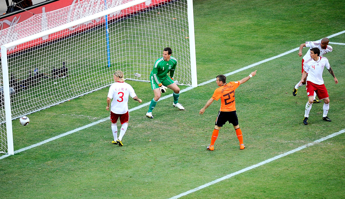 http://www.livesport.ru/l/photo/2010/06/14/net_den_hd/11.jpg